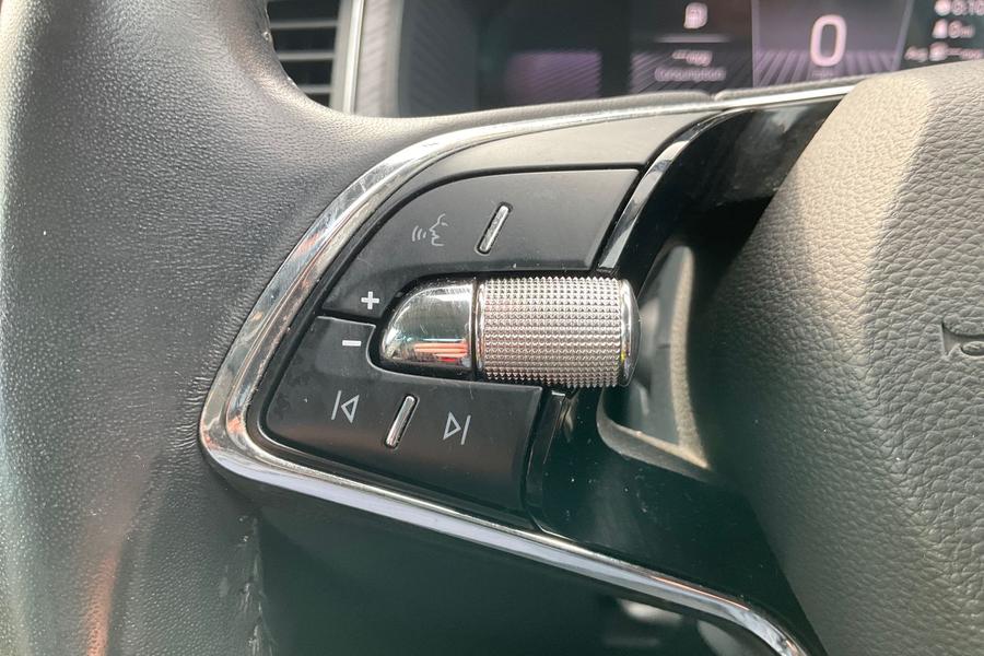 Skoda KODIAQ Photo autoimg-186632f7823eeb87ee815c7ac2f9aa81606ad857.jpg