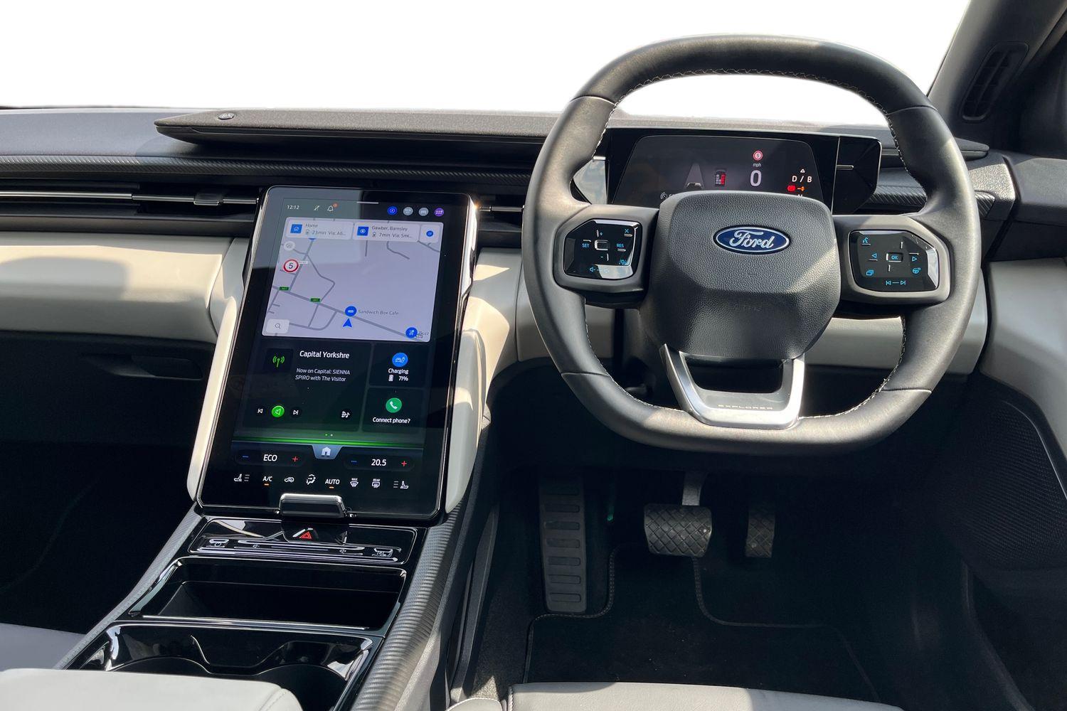 Ford EXPLORER Photo 10