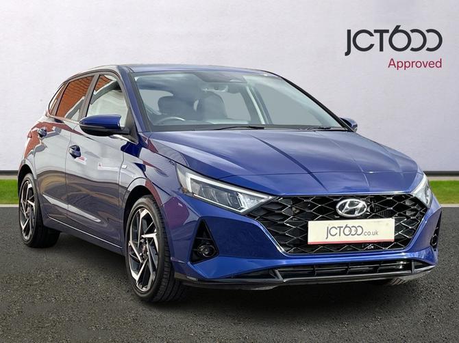 2021 HYUNDAI i20 T-GDI PREMIUM MHEV £14,600 8,365 miles BLUE