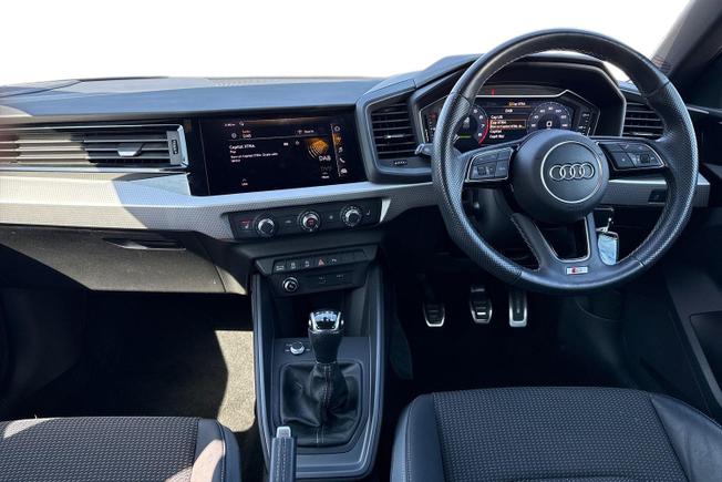AUDI A1 Photo 10