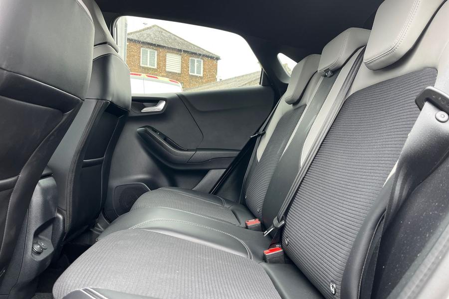 Ford PUMA Photo autoimg-186b80f320adc39f3b88a363b4098153986e7c40.jpg