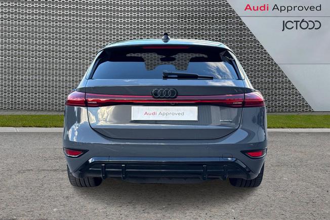 AUDI A6 e-tron Avant Photo 7