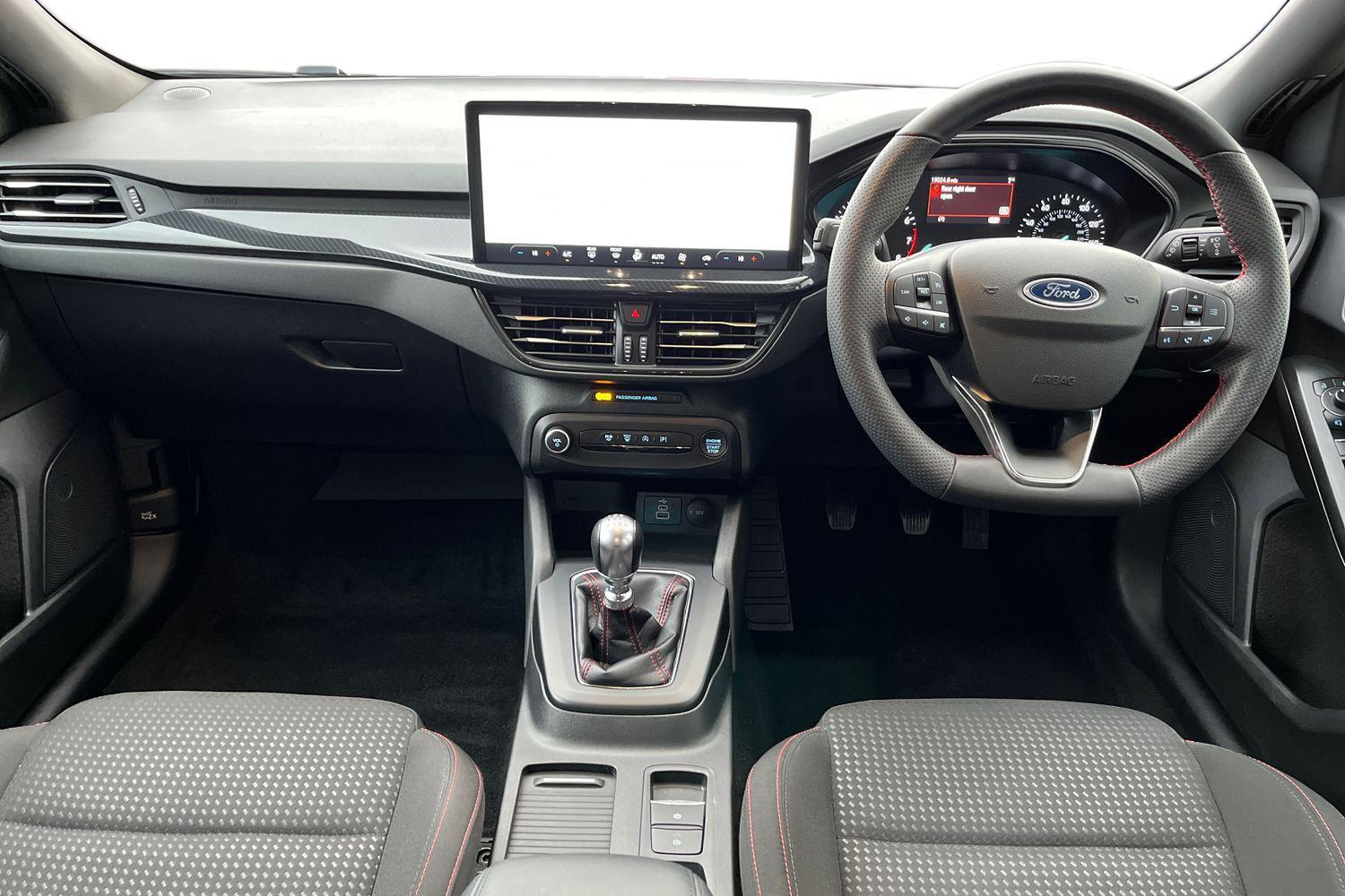 Ford FOCUS Photo 9