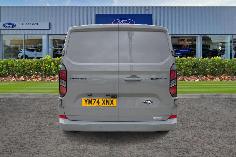 Used Ford TRANSIT CUSTOM YM74XNX 13