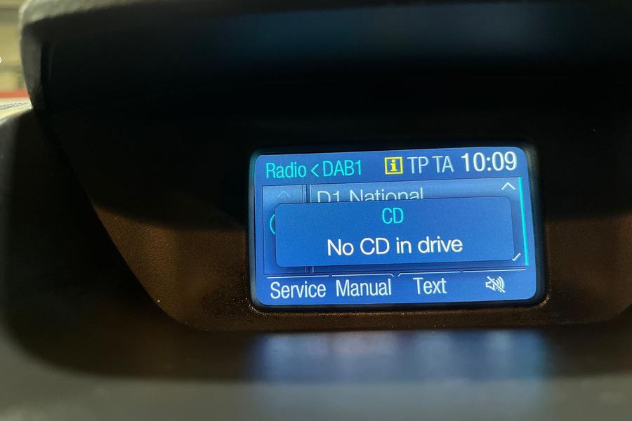 Ford ECOSPORT Photo autoimg-187b85aef42eb6a33eec28a17f77a220fdbcc8c1.jpg