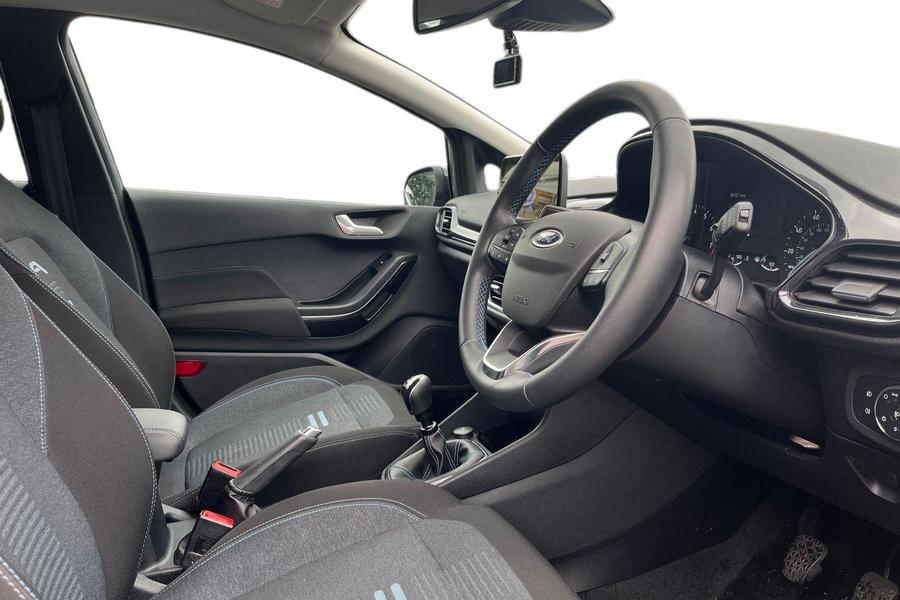Ford FIESTA Photo autoimg-187cbdb429fbe75c6c1098b87b3a4ea84eb4143a.jpg