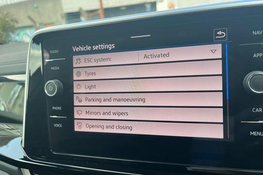 Volkswagen T-roc Photo autoimg-187fa5869335b019ffbfad8412b3ab8a413270a2.jpg