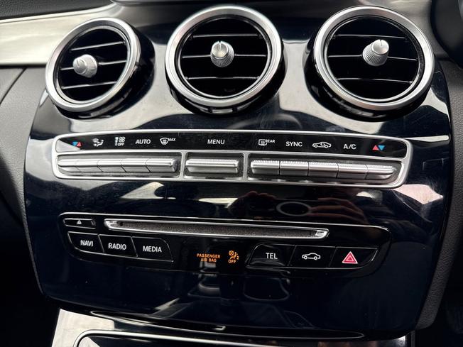 MERCEDES-BENZ C Class Photo 33