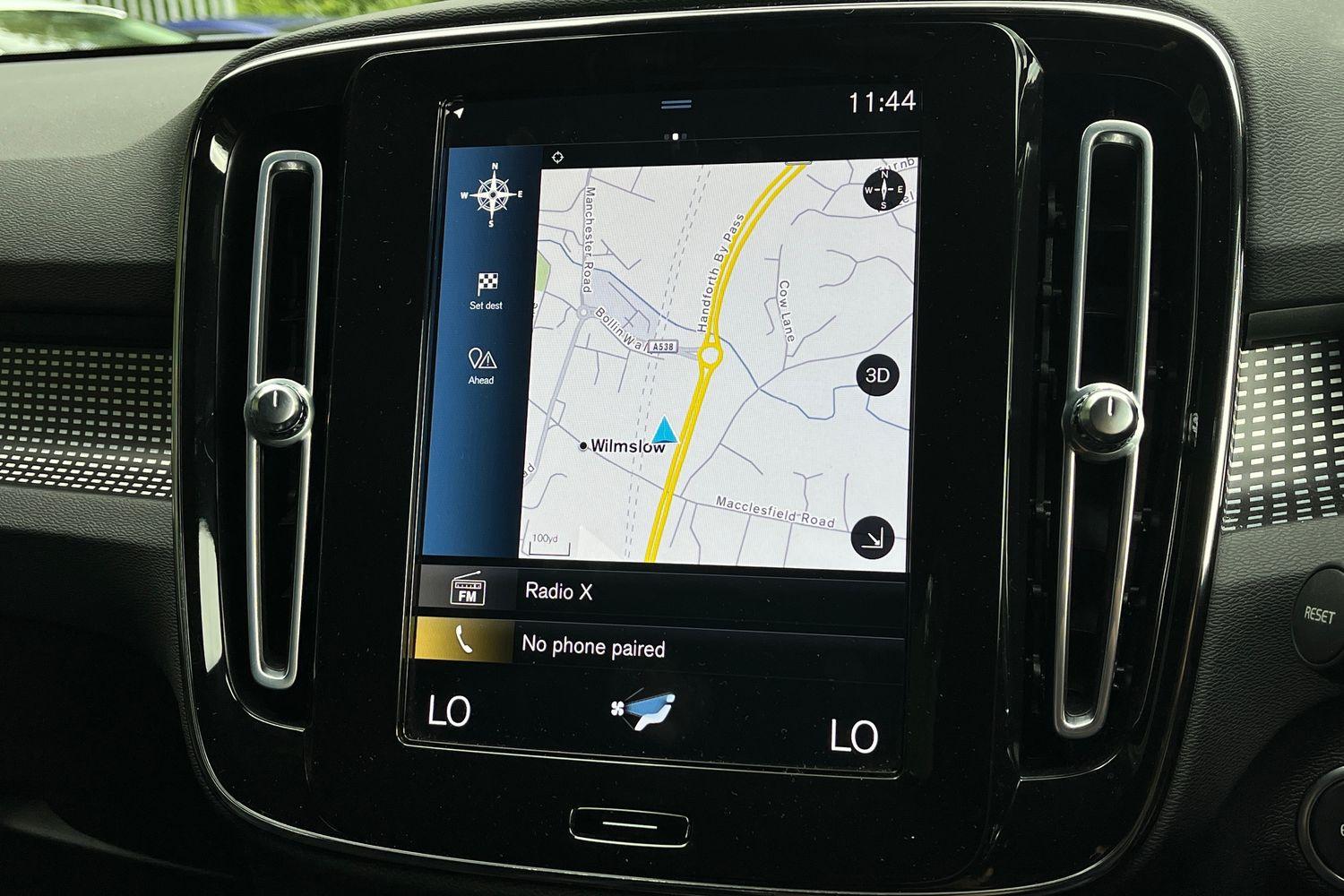 Volvo XC40 Photo 24
