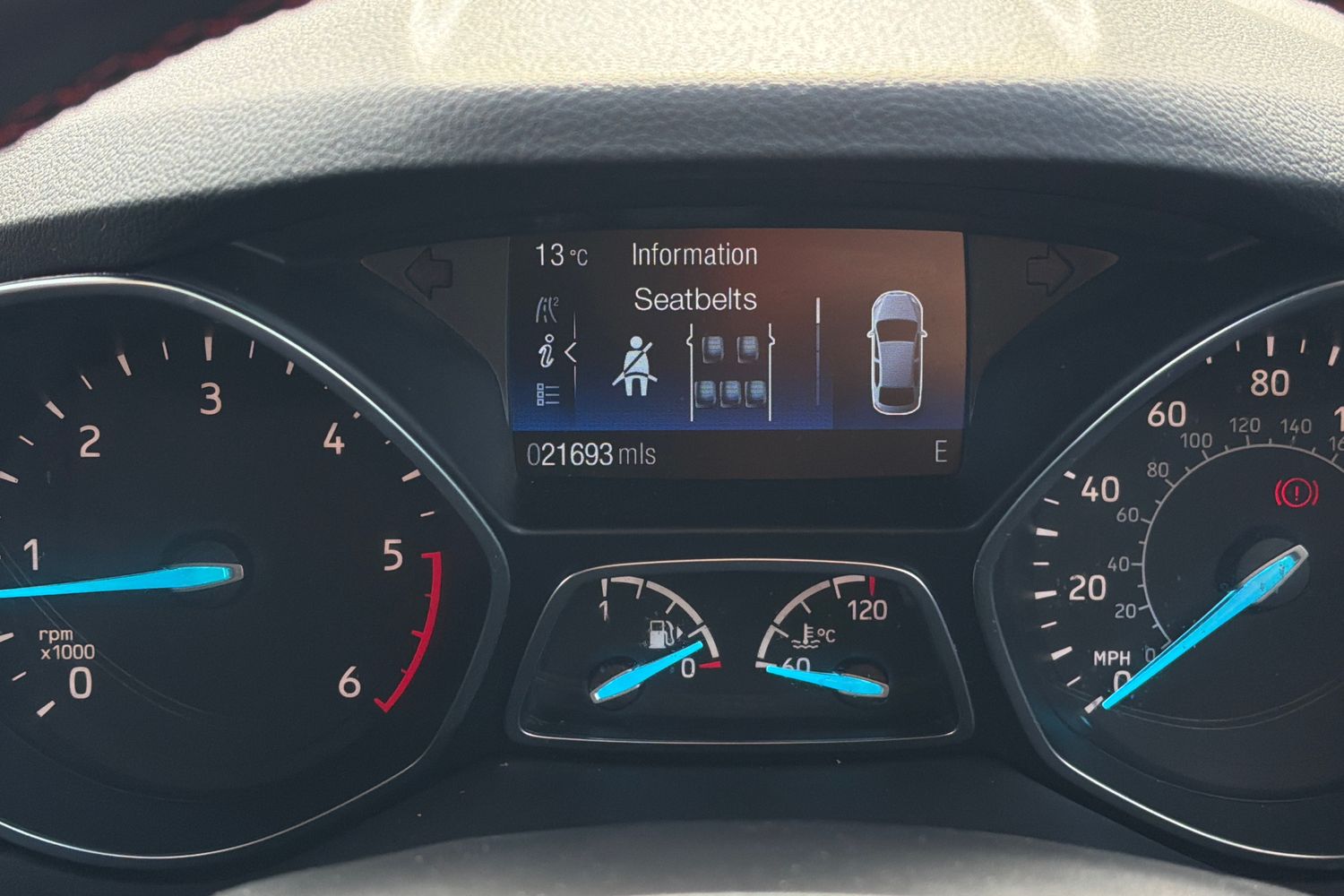 Ford KUGA Photo 12