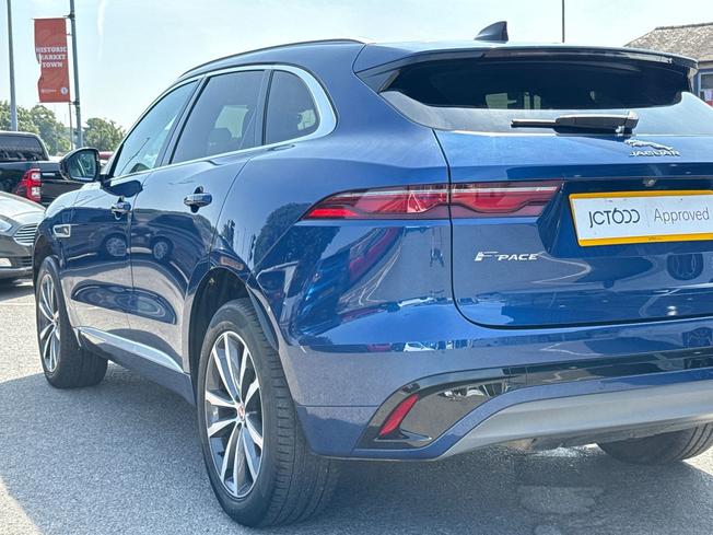 JAGUAR F-Pace Photo 29