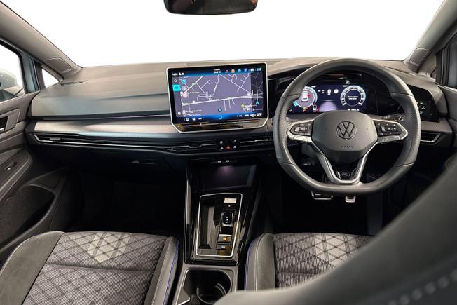 VOLKSWAGEN Golf Photo 10