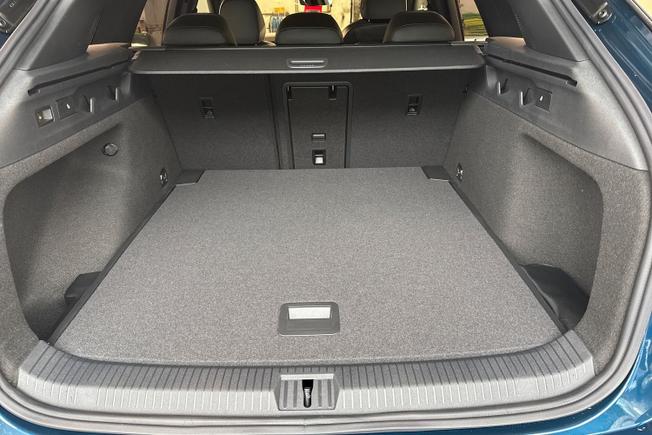 VOLKSWAGEN Id.7 Photo 12