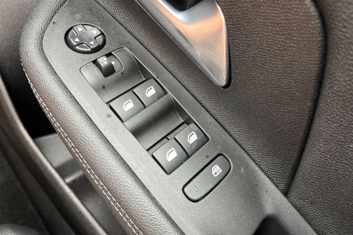 Vauxhall MOKKA Photo 15
