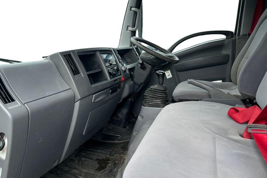 Used Isuzu GRAFTER N35.150 PX69LWD 4