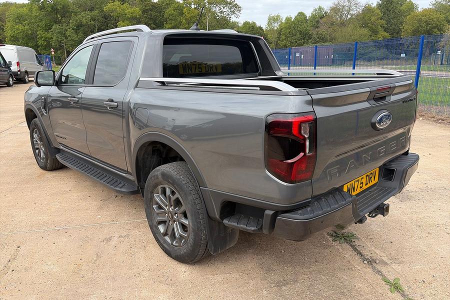 Ford RANGER Photo autoimg-188b2c21c3d85beee8db3595af1e8f6fa2e4bc12.jpg