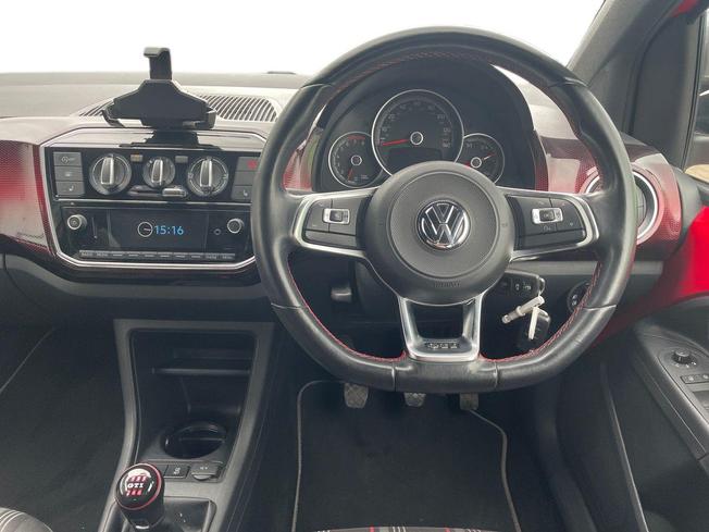 VOLKSWAGEN up! Photo 11