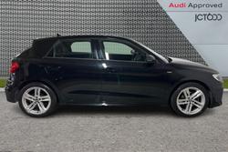 Audi A1 Photo 4