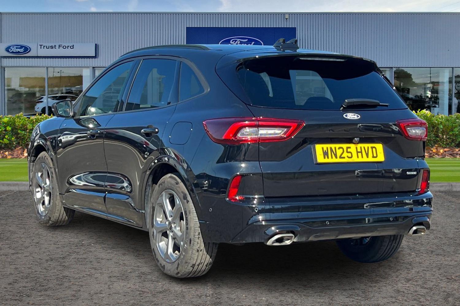Ford KUGA Photo 1