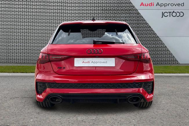 AUDI RS3 Photo 7