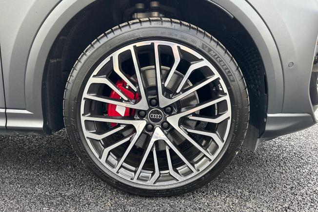 AUDI Sq5 Photo 5