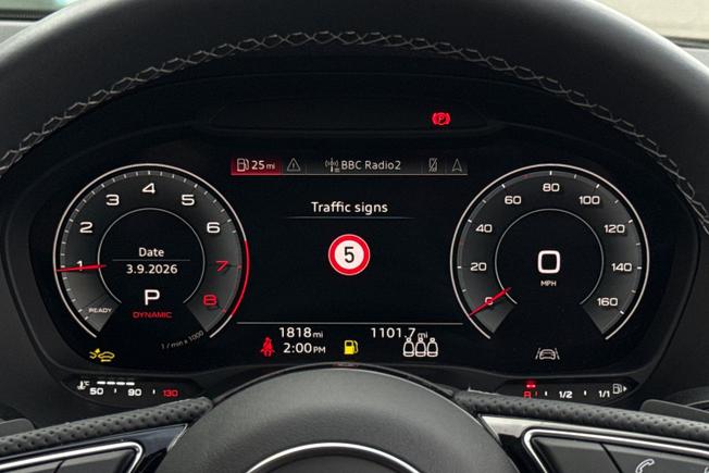 AUDI Q2 Photo 15