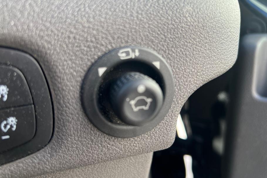 Used FORD TRANSIT WN75NNR 31