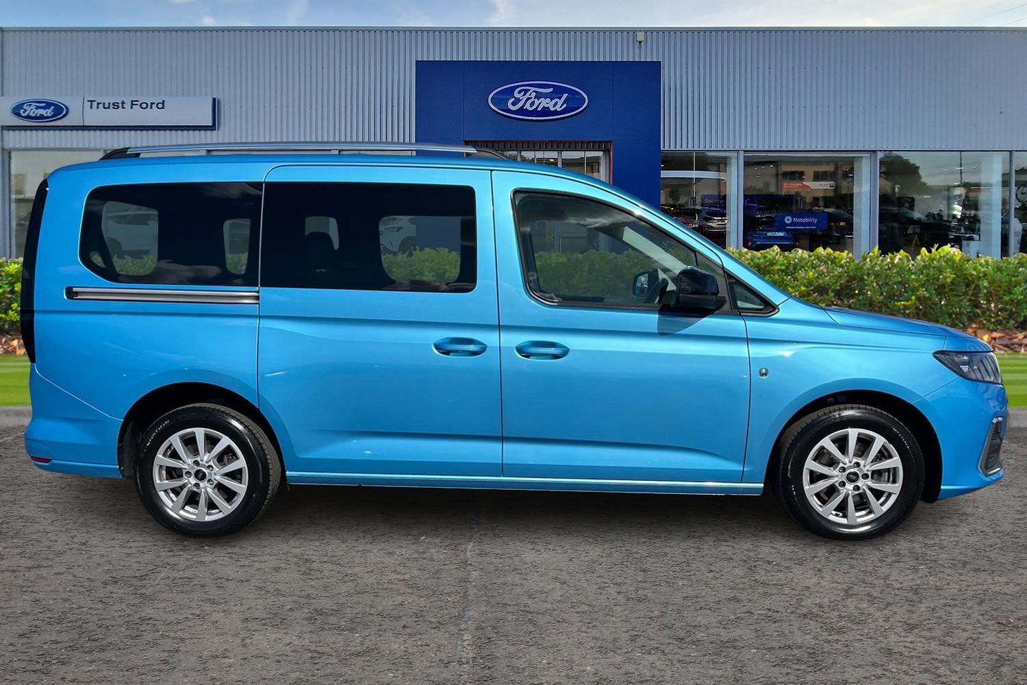 Ford Grand Tourneo Connect Photo 2