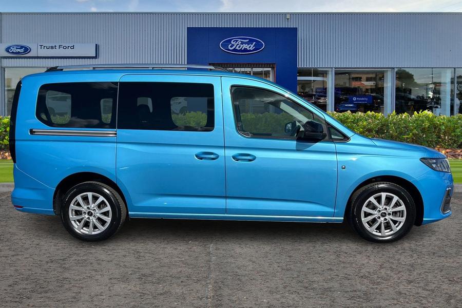 Ford Grand Tourneo Connect Photo autoimg-18a689f3189d3e63efcfee5642928c878da179f3.jpg