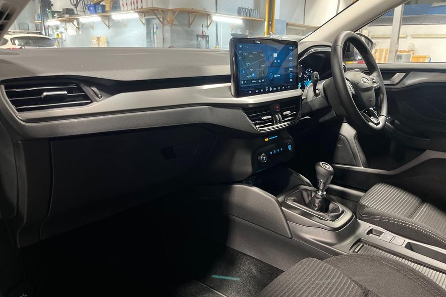 Ford Focus Photo autoimg-18ac0a3a75039b93e75646ffcd8cb6ec1dbd25dd.jpg