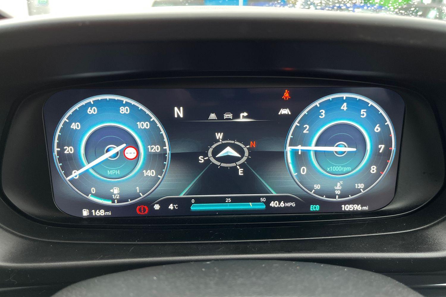 Hyundai BAYON Photo 12