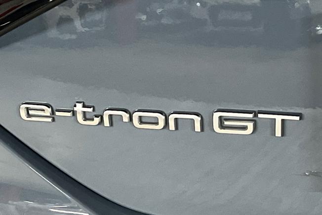 AUDI E-Tron Gt Photo 34