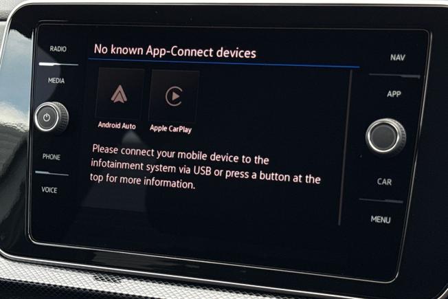 VOLKSWAGEN T-Cross Photo 21
