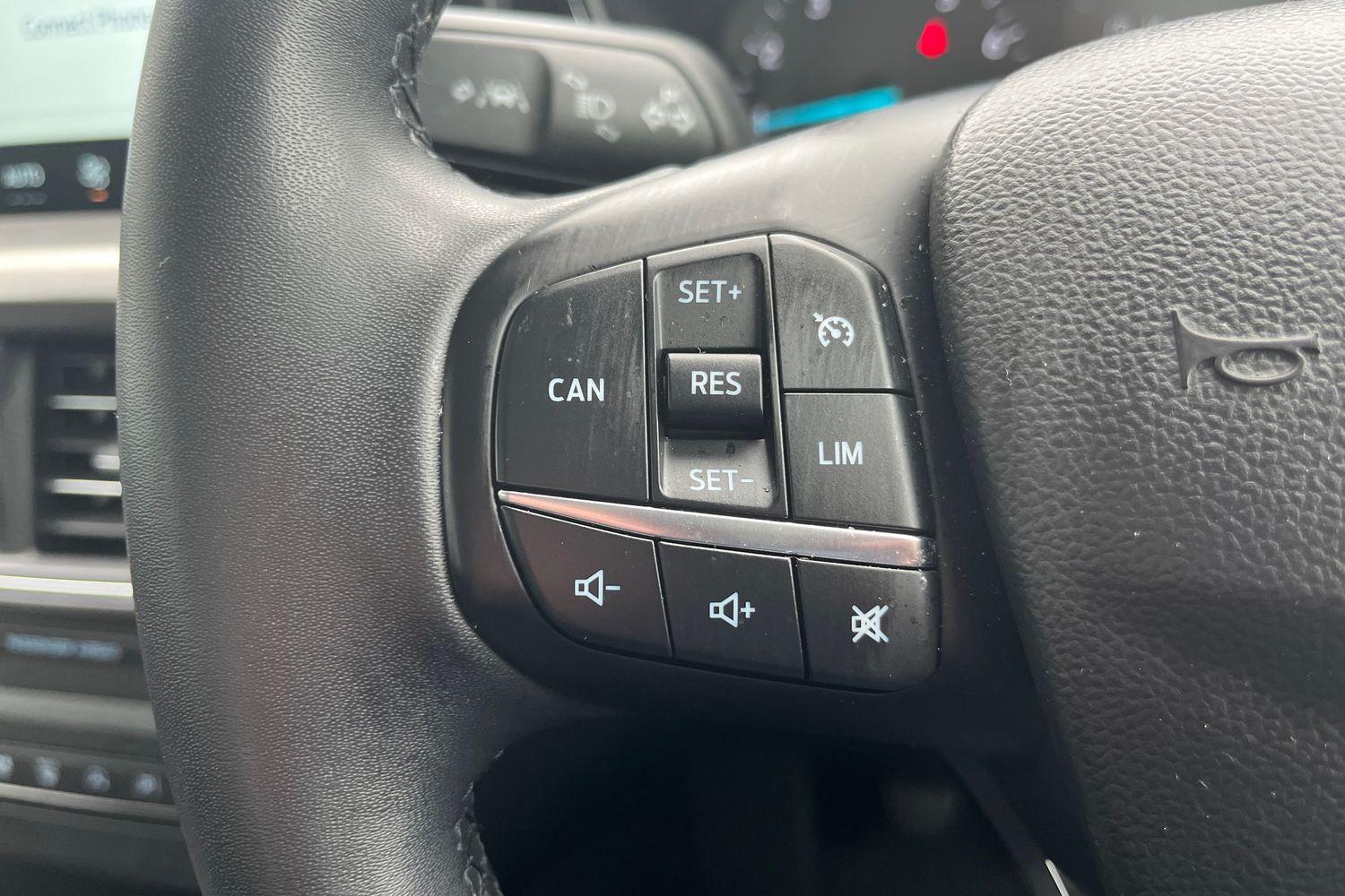 Ford FOCUS Photo 26