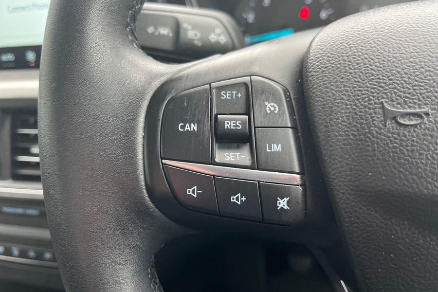 Ford FOCUS Photo autoimg-18b9664e5281cdaf04ad94b503e7f63ea8eed71d.jpg