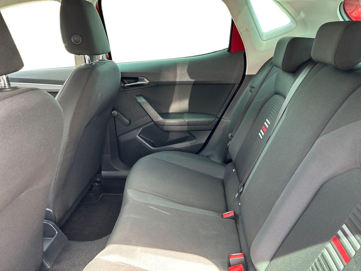 SEAT Ibiza Photo 3