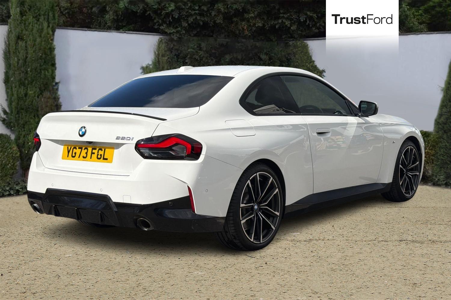 BMW 2 SERIES Photo 3