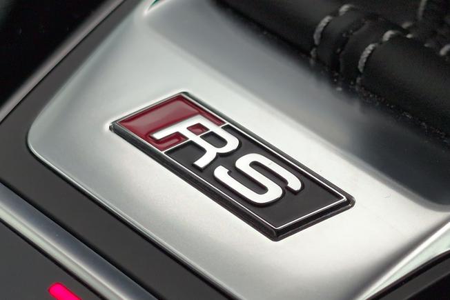 AUDI Rs4 Avant Photo 29