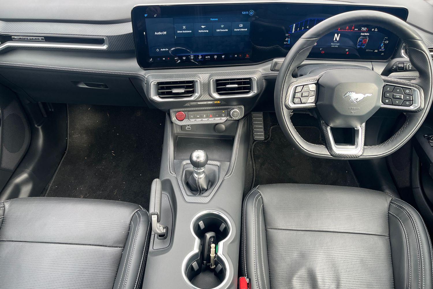 Ford MUSTANG Photo 9