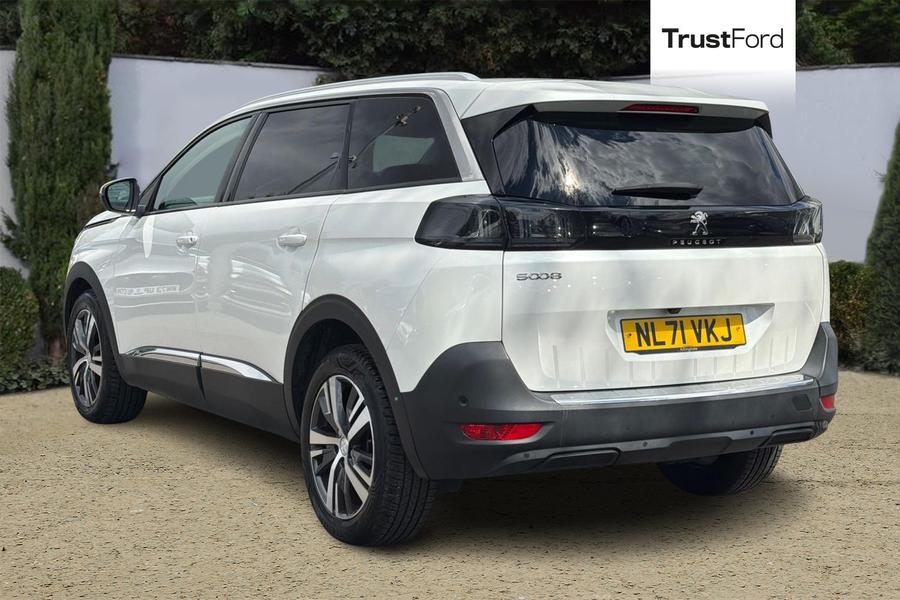 Peugeot 5008 Photo autoimg-18c4637295ace1fb541128ce7bf039c05335ad0f.jpg