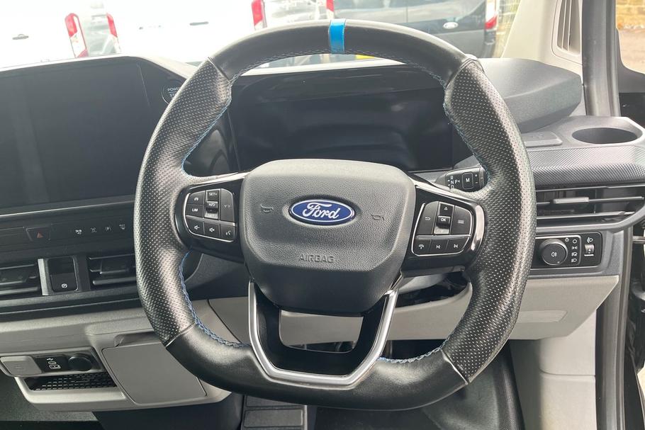 Used Ford TRANSIT CUSTOM YC25MBV 8