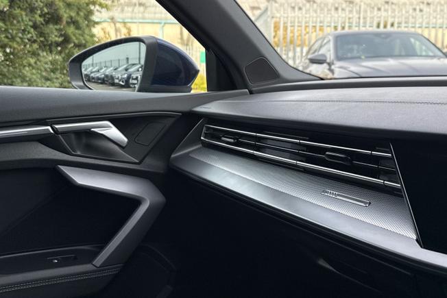 AUDI A3 Photo 37