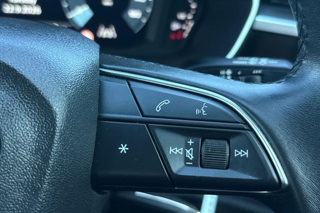 Audi Q3 Photo 17