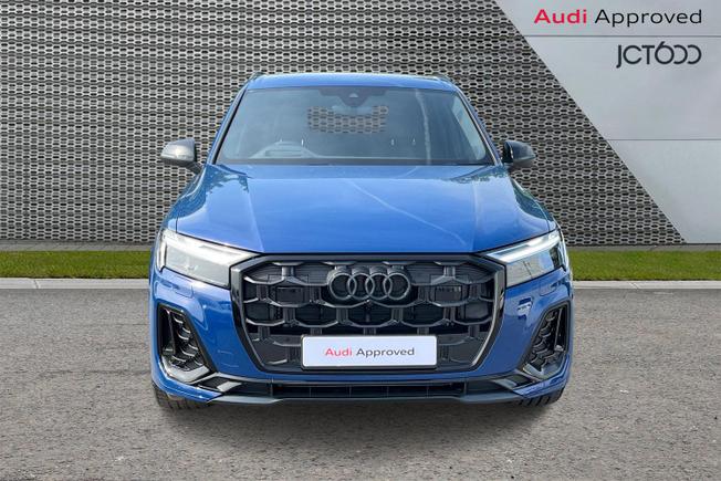 Audi Q7 Photo 8