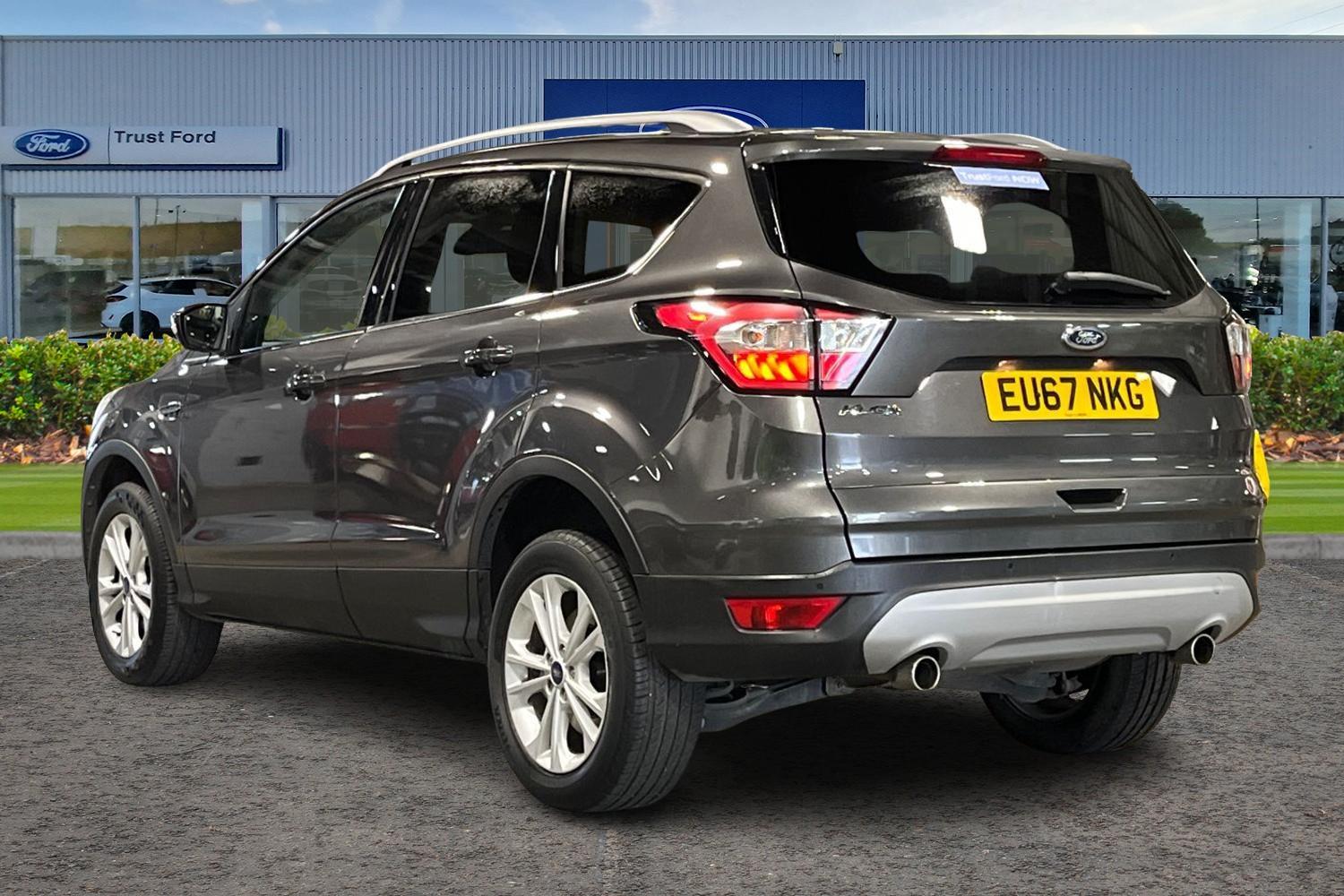 Ford KUGA Photo 1