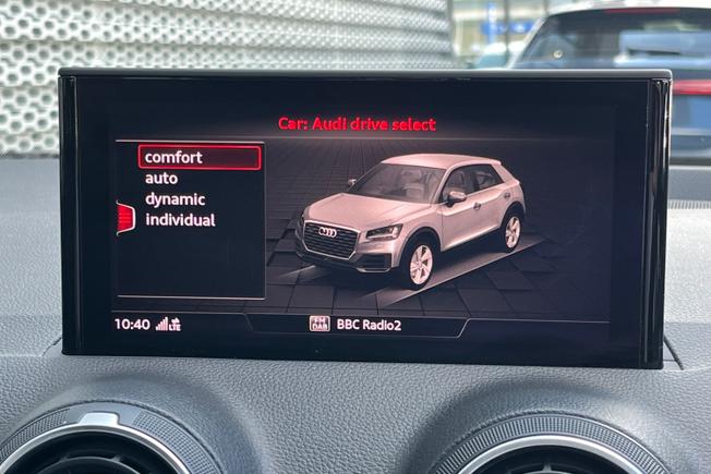 AUDI Q2 Photo 22