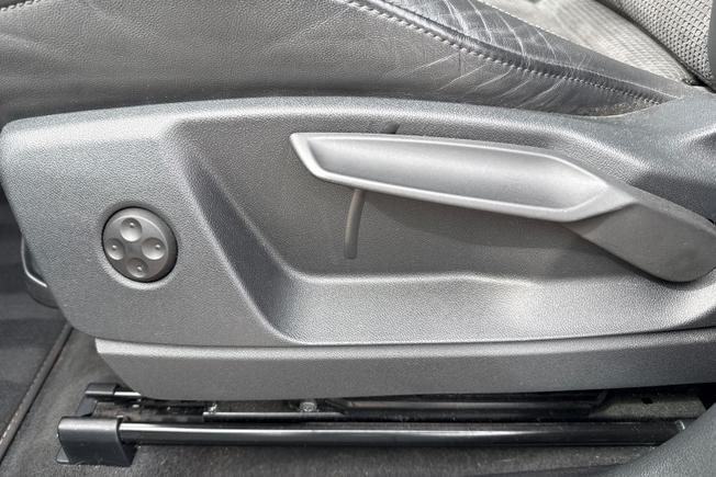 AUDI Q5 Photo 36
