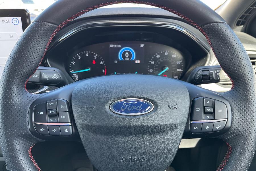 Ford Focus Photo autoimg-18d507199f67a664bbff3321430f05daa01cd448.jpg