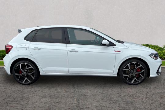 Volkswagen Polo Photo autoimg-18d94c5012b22af64a18af3a826a85fcdfd93175.jpg