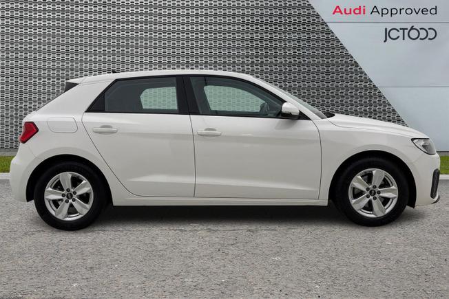 AUDI A1 Photo 4